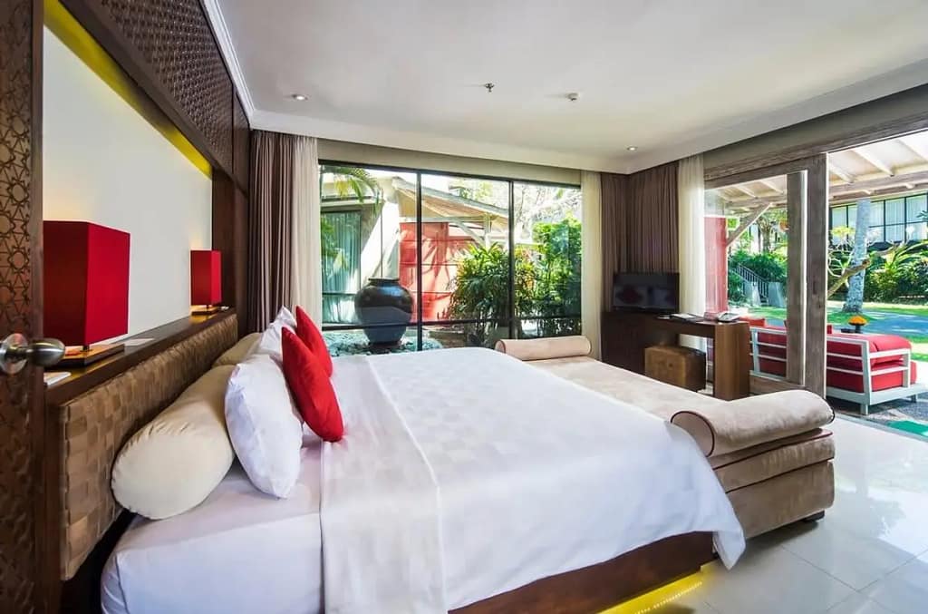 Segara Village Hotel Room