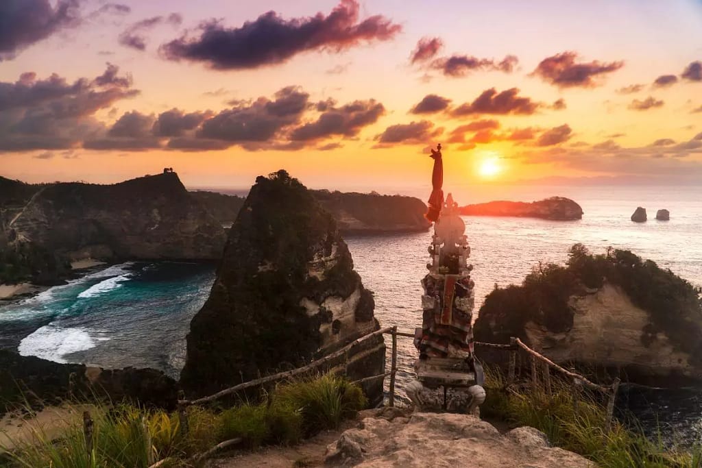 sunrise at Atuh Beach, Nusa Penida - Peaceful sunrise locations in Bali