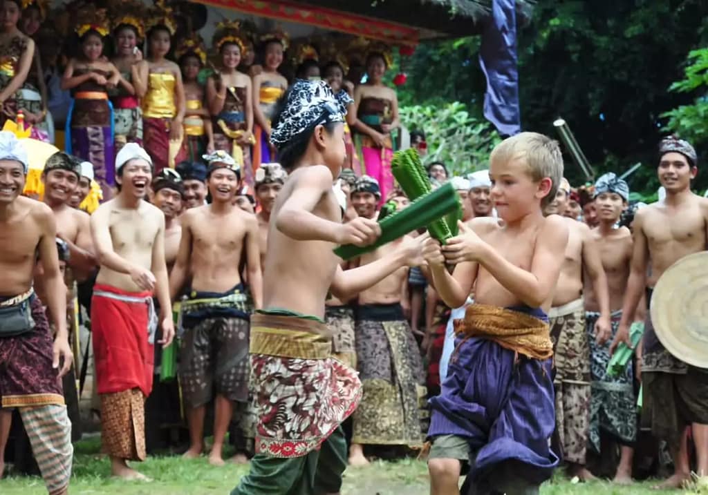 Witness the Spectacle of Mekare-Kare (The Pandan War)