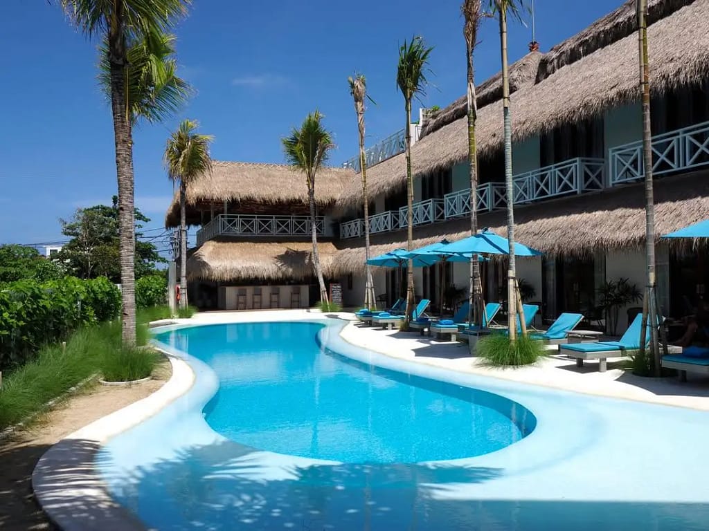  IZE Canggu by LifestyleRetreats: Tropical Sophistication  - Hotels near Pererenan Beach