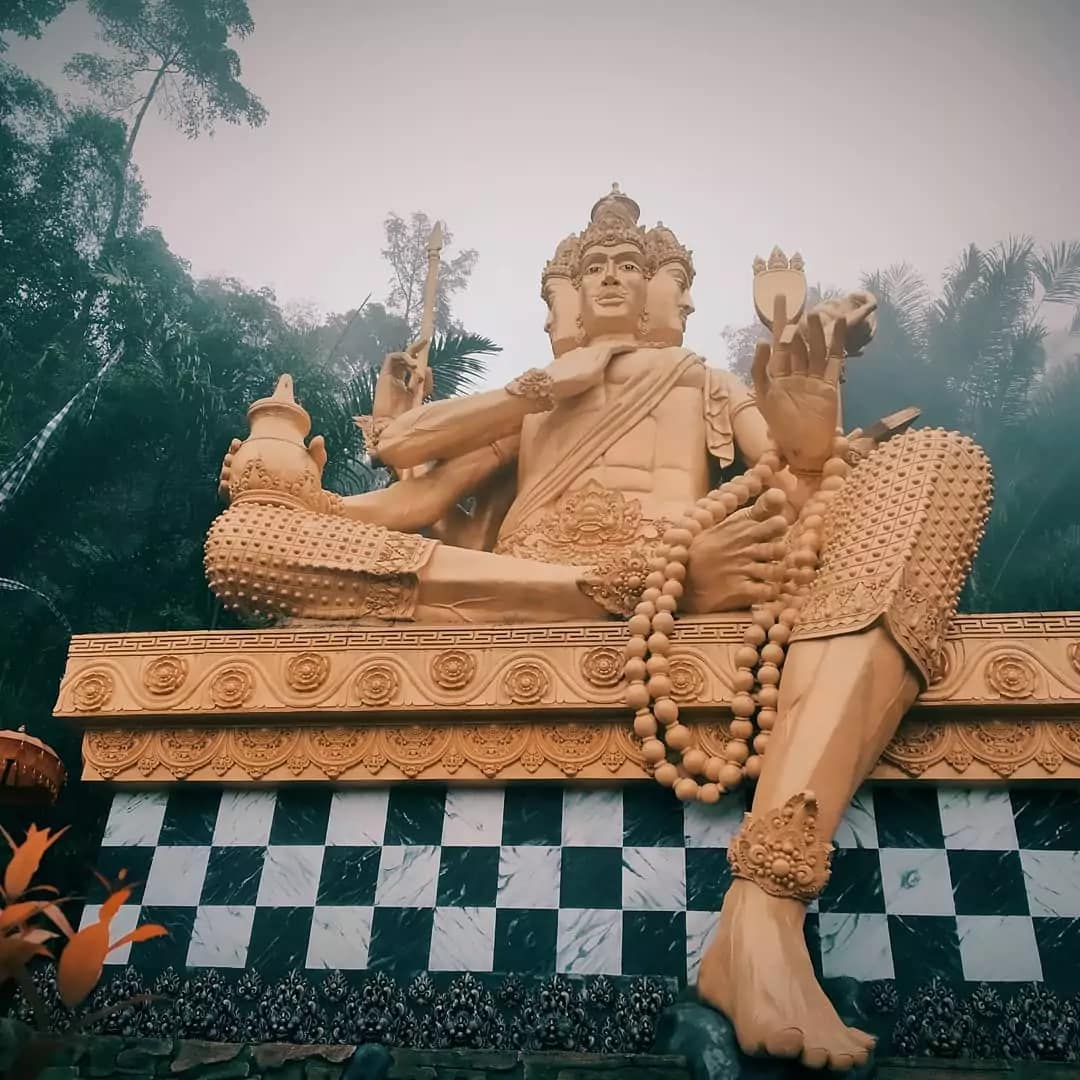 Brahma Catur Muka statute at karangasem