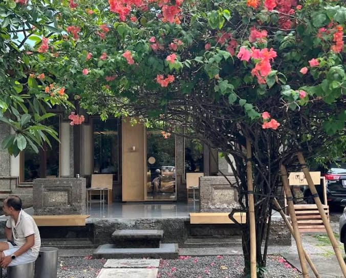 Series Coffee Roasters: The New Kid on the Block (Literally) - Hidden Coffee Shops in Sanur
