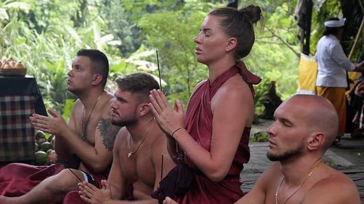 Complete Ubud Cultural Day Tour With Rafting, Swing, and Temple Visit