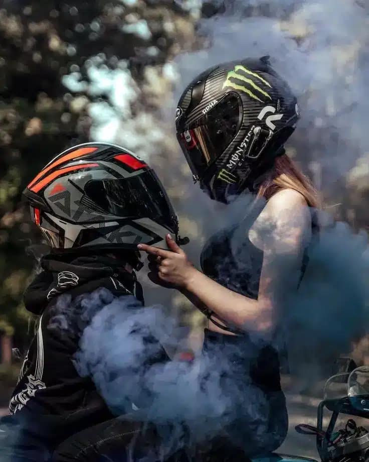 Tourist calling scooter rental shop after accident in Bali - first step in emergency protocol