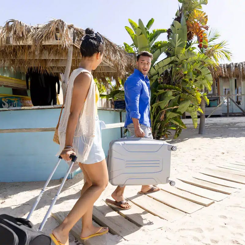 Cheap Bag Storage in Kuta Bali: Where Your Luggage Chills (Like You Should)