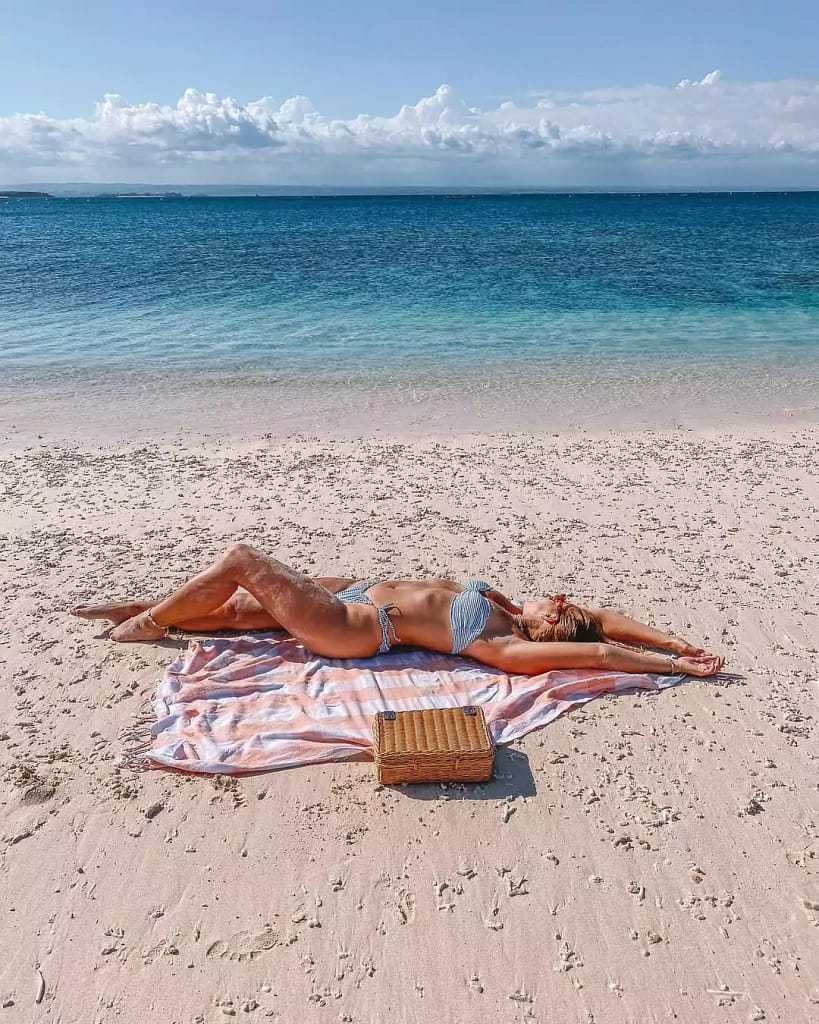 Gili Petelu Pink Beach Lombok