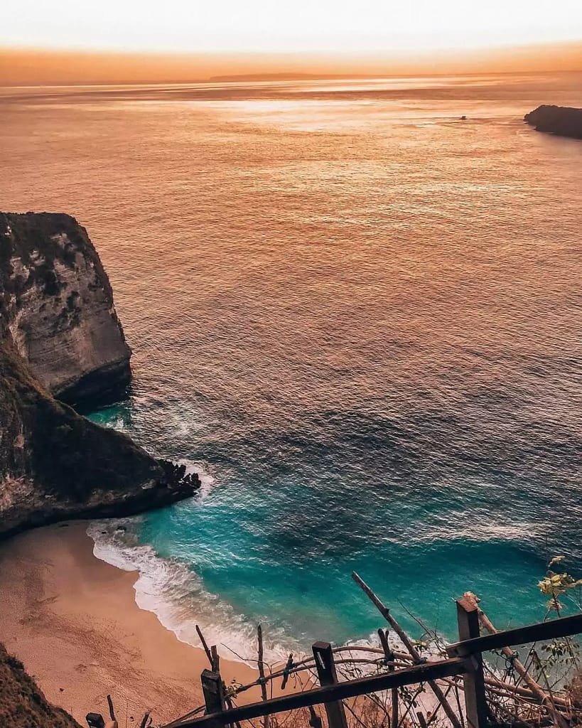 Sunset at Kelingking Beach