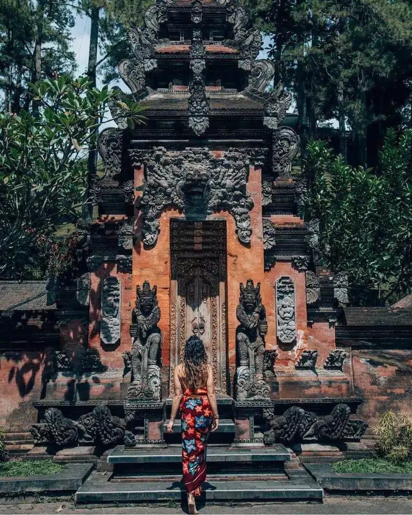 Famous temples in Bali - Ubud Healing Retreat