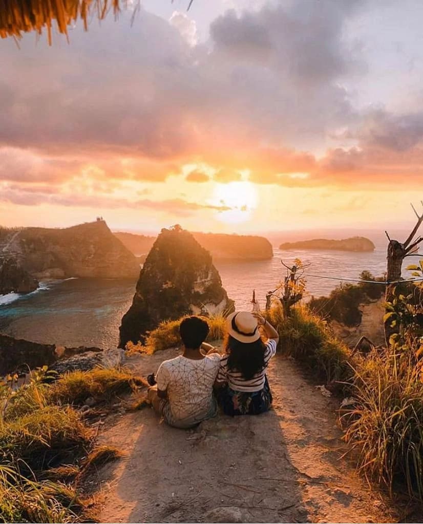 Atuh Beach, Nusa Penida - Peaceful Sunrise locations in Bali