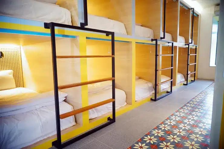 Borough Capsule Hostel (Legian) - Hostel In Legian