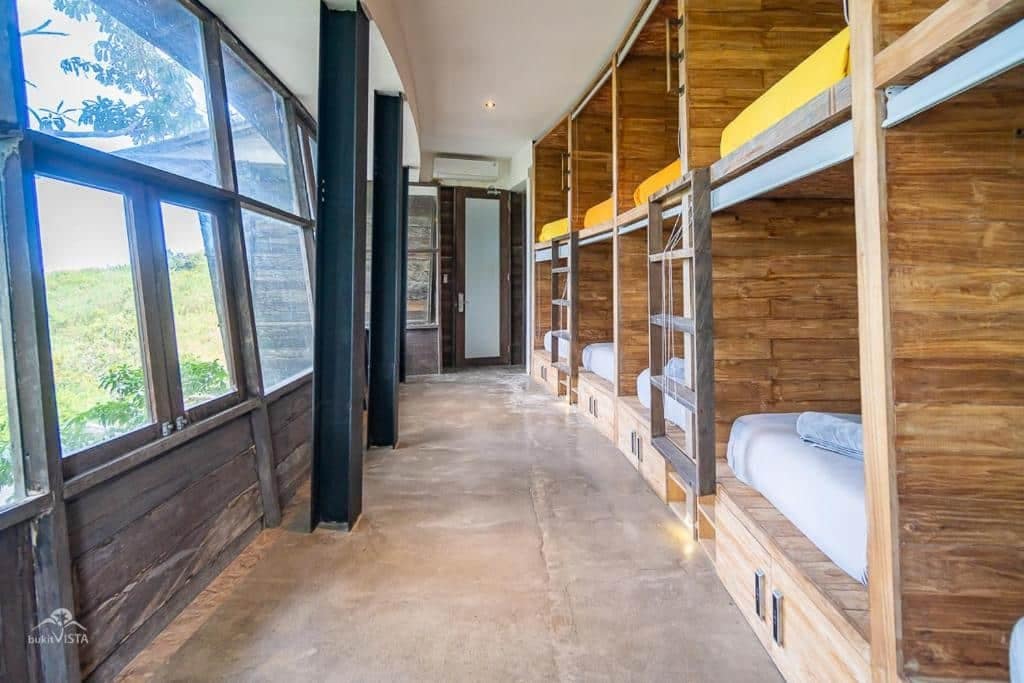 Best Hostels in Bali - Bong Hostel (Nusa Lembongan)