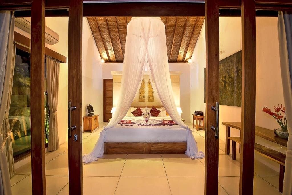 The Tamantis Villas - Bedroom