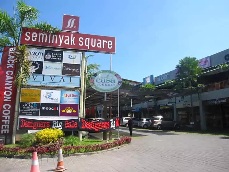 seminyak square - buying esim in seminyak